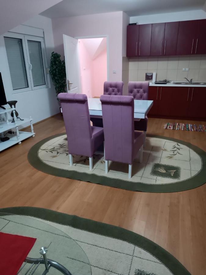 Apartamento Stan Na Dan J & M Vrsac Exterior foto